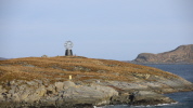 Polarkreiskugel auf einer Insel